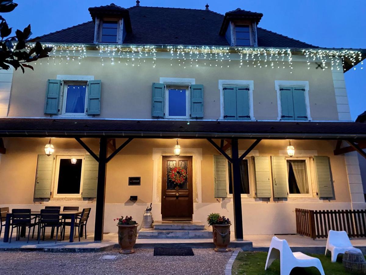 Domaine De Suzel Hotel Vignieu Exterior photo